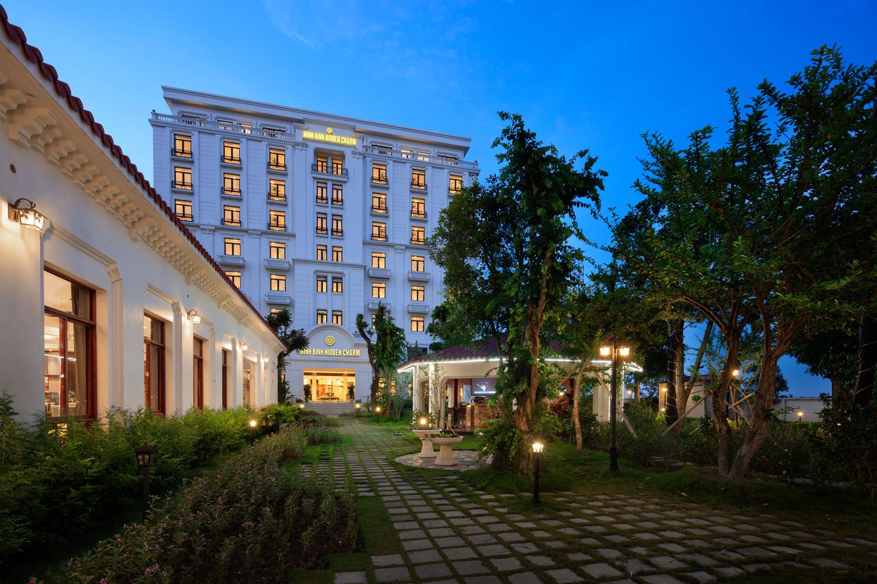 Combo nghỉ dưỡng Hà Nội – Ninh Bình tại Hidden Charm Hotel & Resort 4 sao