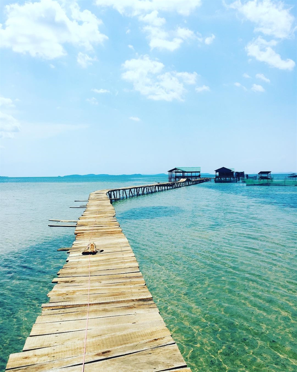 Làng chài Rạch Vẹm là điểm du lịch thu hút mọi du khách mỗi khi đến đây