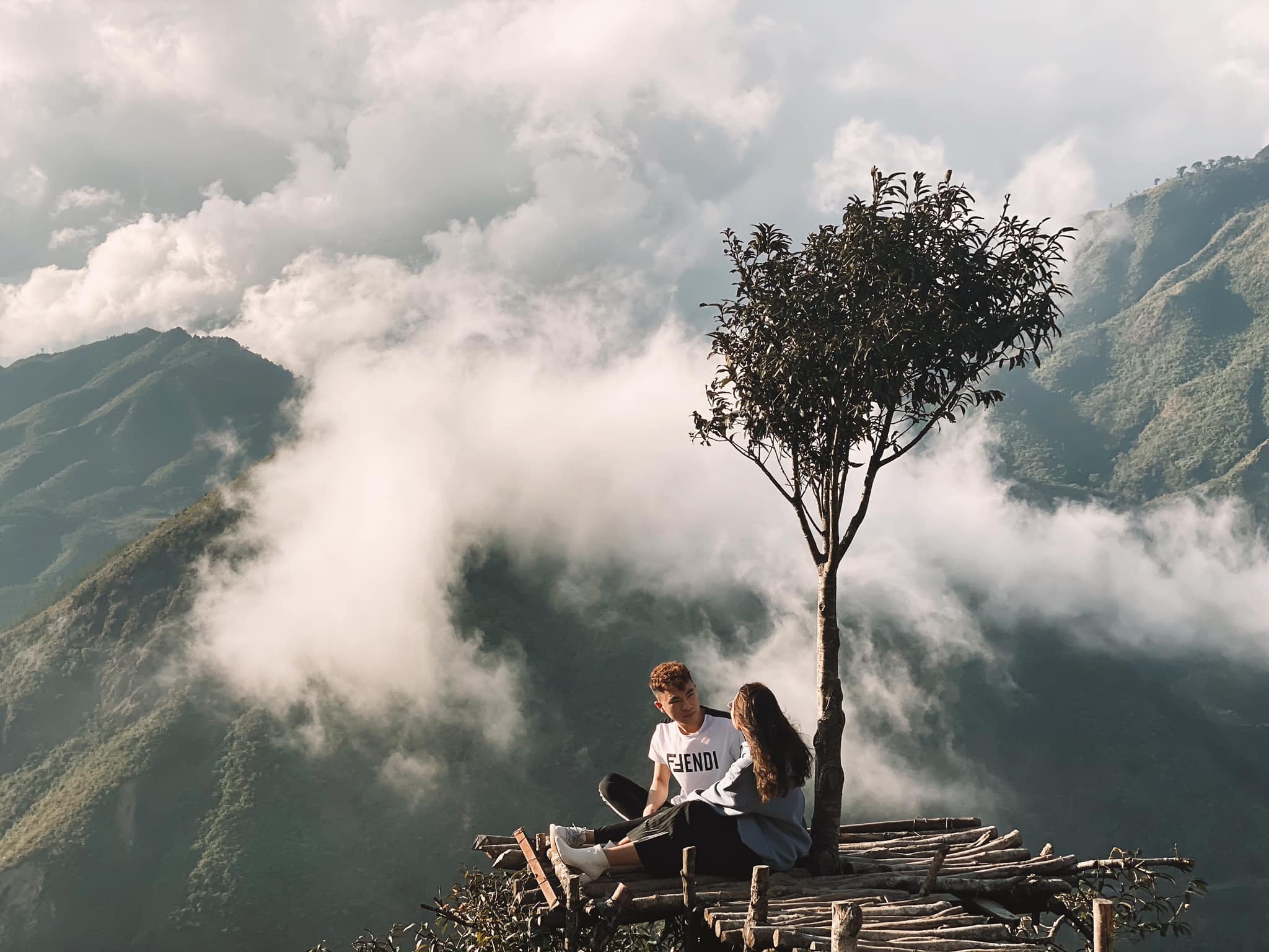 Đến Sapa mà không săn mây trên đèo Ô Quy Hồ thì là một thiếu sót lớn