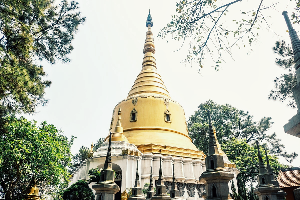 Bảo tháp chùa Thiền Lâm