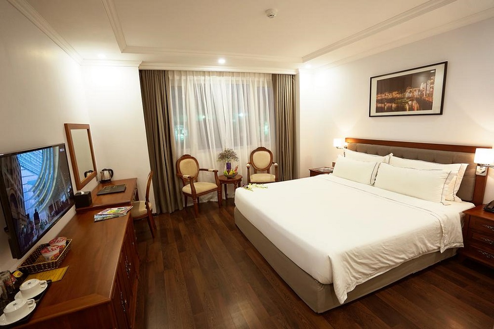Hà Nội – Đà Nẵng tại Paracel Hotel tiêu chuẩn 4 sao
